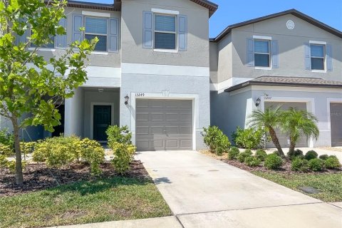 Adosado en alquiler en Riverview, Florida, 3 dormitorios, 155.15 m2 № 1831883 - foto 1