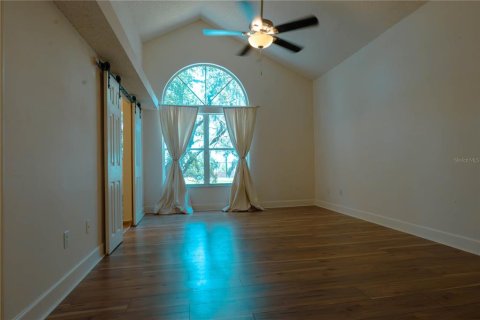 House in Oviedo, Florida 3 bedrooms, 147.16 sq.m. № 1828130 - photo 11