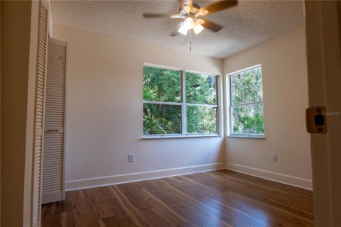 House in Oviedo, Florida 3 bedrooms, 147.16 sq.m. № 1828130 - photo 17