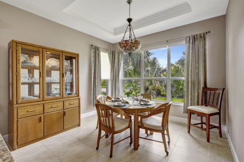 Villa ou maison à vendre à Port St. Lucie, Floride: 4 chambres, 238.39 m2 № 2087449 - photo 15