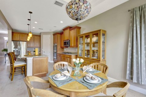 Villa ou maison à vendre à Port St. Lucie, Floride: 4 chambres, 238.39 m2 № 2087449 - photo 14