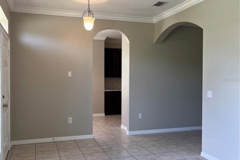 House in Kissimmee, Florida 4 bedrooms, 181.72 sq.m. № 1912225 - photo 7