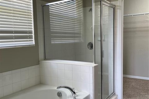 Villa ou maison à louer à Kissimmee, Floride: 4 chambres, 181.72 m2 № 1912225 - photo 24