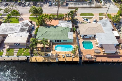 Casa en venta en Pompano Beach, Florida, 3 dormitorios, 127.46 m2 № 2175455 - foto 2