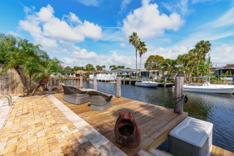 Casa en venta en Pompano Beach, Florida, 3 dormitorios, 127.46 m2 № 2175455 - foto 17