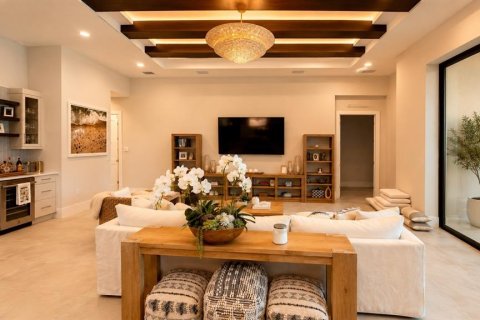House in Sarasota, Florida 5 bedrooms, 281.77 sq.m. № 2228070 - photo 8