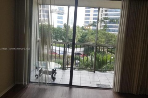 Copropriété à vendre à Hallandale Beach, Floride: 1 chambre, 76.18 m2 № 2013654 - photo 8