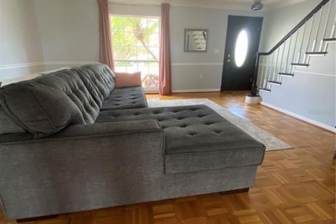 Touwnhouse à louer à Orlando, Floride: 2 chambres, 124.86 m2 № 2416579 - photo 7