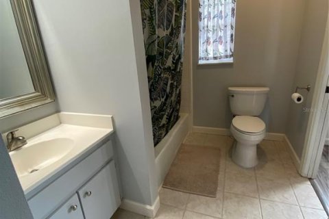 Touwnhouse à louer à Orlando, Floride: 2 chambres, 124.86 m2 № 2416579 - photo 16