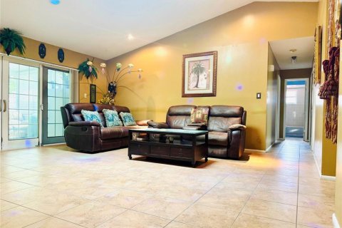Villa ou maison à vendre à Orlando, Floride: 3 chambres, 130.62 m2 № 1810200 - photo 8