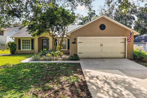 Villa ou maison à Clermont, Floride 3 chambres, 142.6 m2 № 2096107