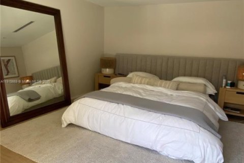 Villa ou maison à louer à Miami, Floride: 4 chambres, 136.19 m2 № 1971783 - photo 15