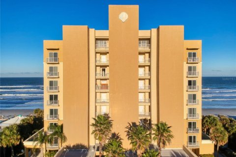 Condo in New Smyrna Beach, Florida, 3 bedrooms  № 2095423