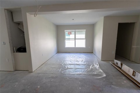 House in Orlando, Florida 4 bedrooms, 164.07 sq.m. № 1802273 - photo 7