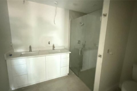 Casa en venta en Orlando, Florida, 4 dormitorios, 164.07 m2 № 1802273 - foto 11