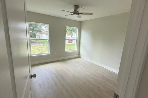 Casa en venta en Orlando, Florida, 4 dormitorios, 164.07 m2 № 1802273 - foto 10