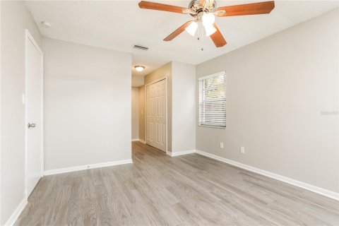 House in Sanford, Florida 4 bedrooms, 204.2 sq.m. № 1910405 - photo 9