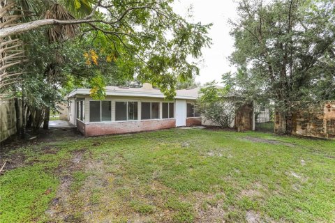 House in Sanford, Florida 4 bedrooms, 204.2 sq.m. № 1910405 - photo 14