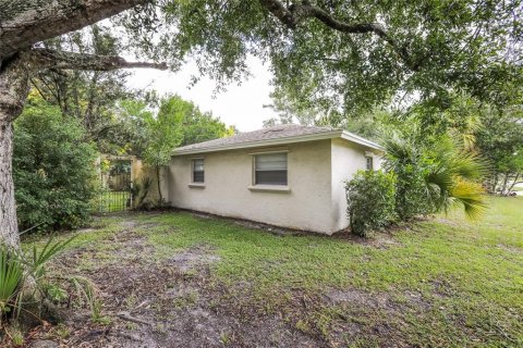 House in Sanford, Florida 4 bedrooms, 204.2 sq.m. № 1910405 - photo 15