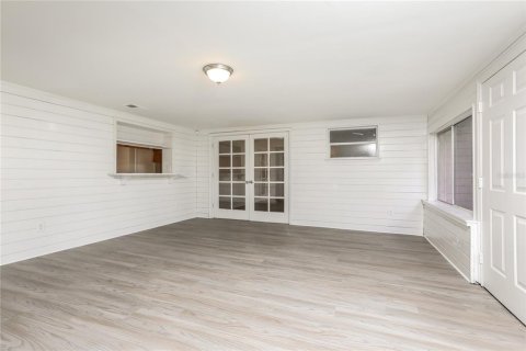 House in Sanford, Florida 4 bedrooms, 204.2 sq.m. № 1910405 - photo 7