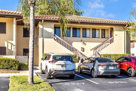 Copropriété à louer à Sarasota, Floride: 2 chambres, 98.94 m2 № 2103774 - photo 11