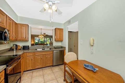 Copropriété à louer à Sarasota, Floride: 2 chambres, 98.94 m2 № 2103774 - photo 14