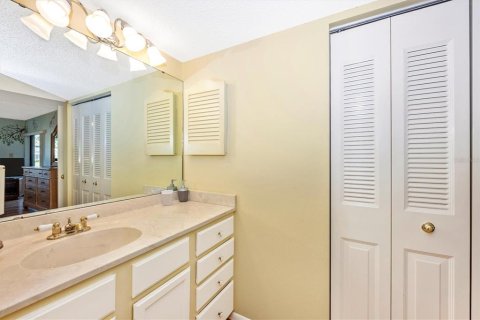 Copropriété à louer à Sarasota, Floride: 2 chambres, 98.94 m2 № 2103774 - photo 27