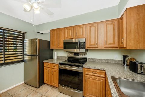 Copropriété à louer à Sarasota, Floride: 2 chambres, 98.94 m2 № 2103774 - photo 17