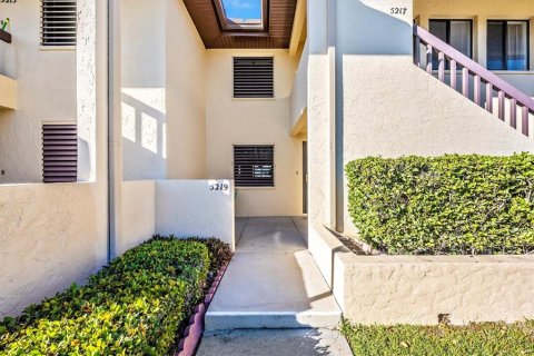 Condo à Sarasota, Floride, 2 chambres  № 2103774