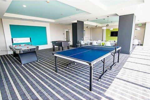 Снять в аренду кондоминиум в Майами, Флорида 3 спальни, 143.72м2, № 2034578 - фото 7