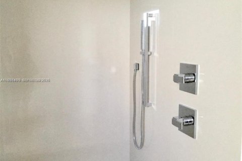 Снять в аренду кондоминиум в Майами, Флорида 3 спальни, 143.72м2, № 2034578 - фото 13