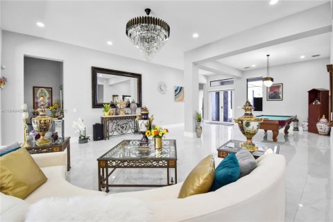 House in Southwest Ranches, Florida 6 bedrooms, 484.58 sq.m. № 1857077 - photo 13