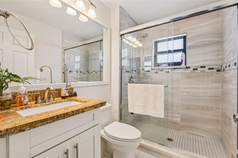 Villa ou maison à vendre à Weston, Floride: 4 chambres, 243.87 m2 № 2001428 - photo 29