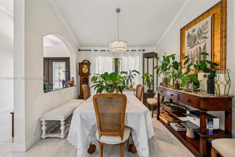 Villa ou maison à vendre à Weston, Floride: 4 chambres, 243.87 m2 № 2001428 - photo 12