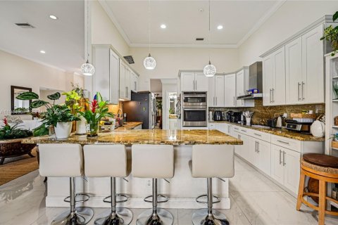 Villa ou maison à vendre à Weston, Floride: 4 chambres, 243.87 m2 № 2001428 - photo 17