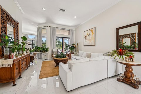 Villa ou maison à vendre à Weston, Floride: 4 chambres, 243.87 m2 № 2001428 - photo 10