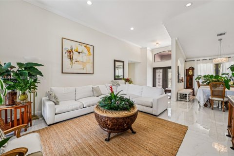 Villa ou maison à vendre à Weston, Floride: 4 chambres, 243.87 m2 № 2001428 - photo 11