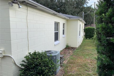 Propiedad comercial en alquiler en Orlando, Florida, 137.68 m2 № 1401086 - foto 16