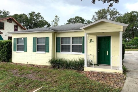 Propiedad comercial en alquiler en Orlando, Florida, 137.68 m2 № 1401086 - foto 1
