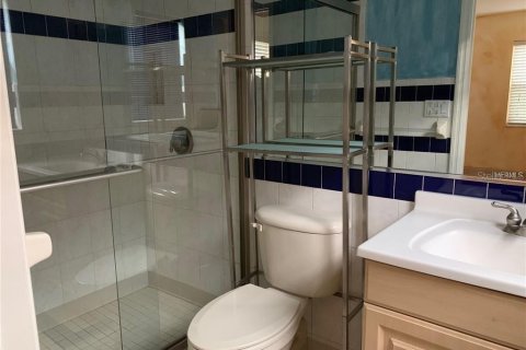 Propiedad comercial en alquiler en Orlando, Florida, 137.68 m2 № 1401086 - foto 11