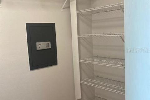 Купить виллу или дом в Нью-Порт-Ричи, Флорида 7 комнат, 120.77м2, № 2152057 - фото 14