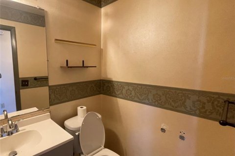 Condominio en venta en Gainesville, Florida, 3 dormitorios, 112.23 m2 № 2099373 - foto 12