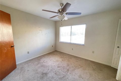 Condominio en venta en Gainesville, Florida, 3 dormitorios, 112.23 m2 № 2099373 - foto 9