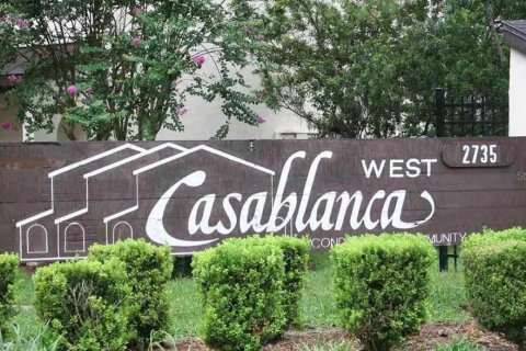 Condominio en venta en Gainesville, Florida, 3 dormitorios, 112.23 m2 № 2099373 - foto 2
