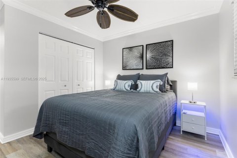 Condominio en alquiler en Fort Lauderdale, Florida, 2 dormitorios, 68.75 m2 № 1993718 - foto 18