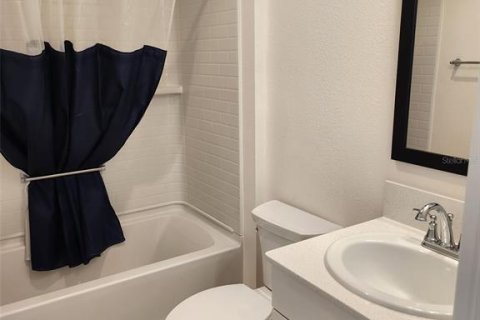 Casa en alquiler en The Villages, Florida, 2 dormitorios, 92.9 m2 № 1603079 - foto 12