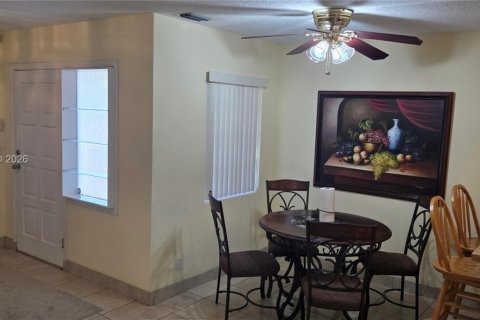 Casa en venta en Palm Beach Gardens, Florida, 3 dormitorios, 174.19 m2 № 2372749 - foto 6