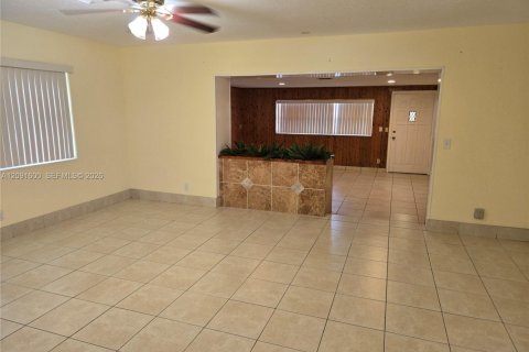 Casa en venta en Palm Beach Gardens, Florida, 3 dormitorios, 174.19 m2 № 2372749 - foto 7