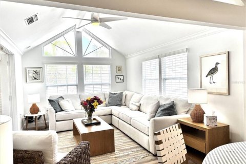 Casa en alquiler en Longboat Key, Florida, 2 dormitorios, 216.56 m2 № 1681400 - foto 5