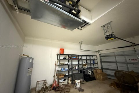 House in Boynton Beach, Florida 3 bedrooms, 160.44 sq.m. № 2038667 - photo 26